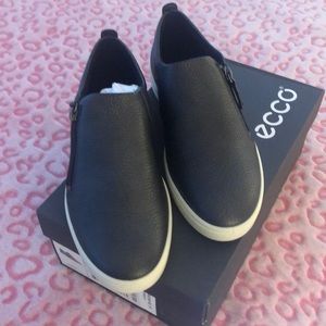 Ecco slip on shoe